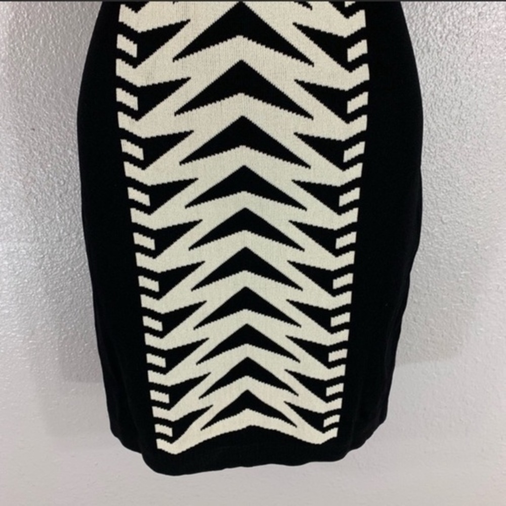 Bar III black off white knit bodycon dress R13 - Picture 3 of 6